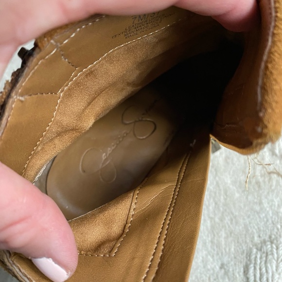 Jessica Simpson Cerrina Ankle Boots - Picture 13 of 13